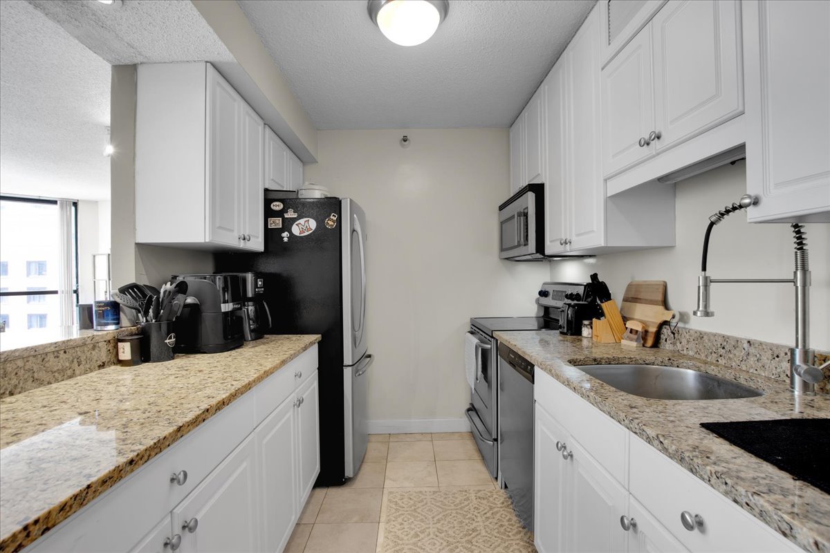 10 East Ontario Street Chicago IL 60611