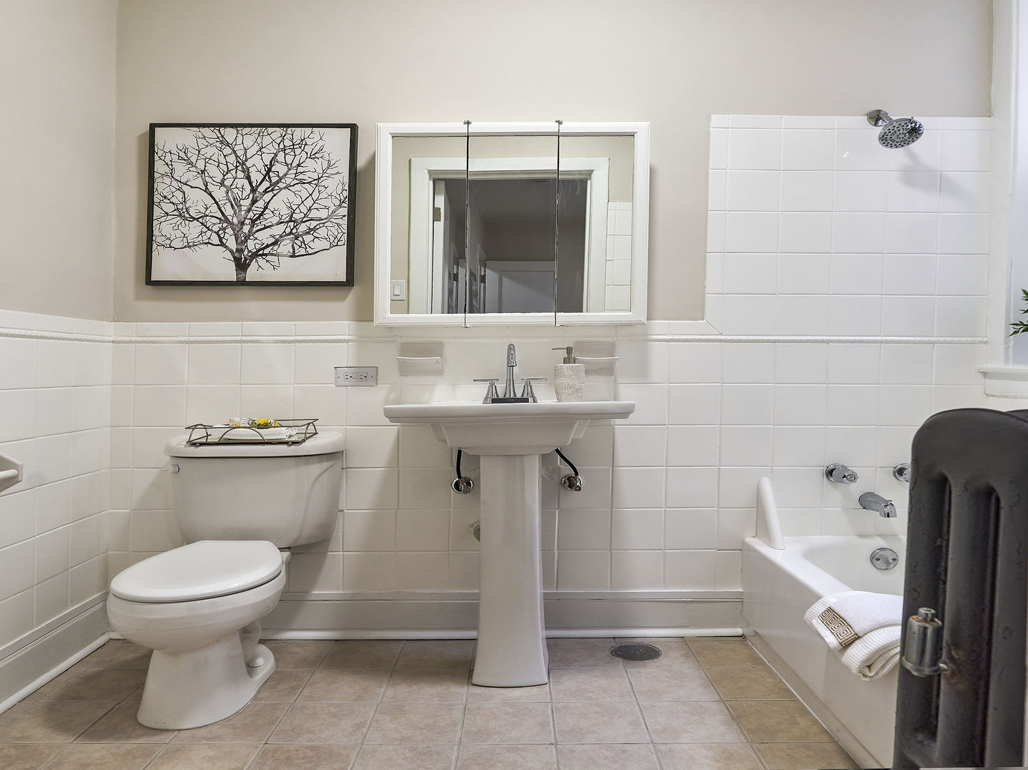 1260 West Columbia Avenue Chicago IL 60626