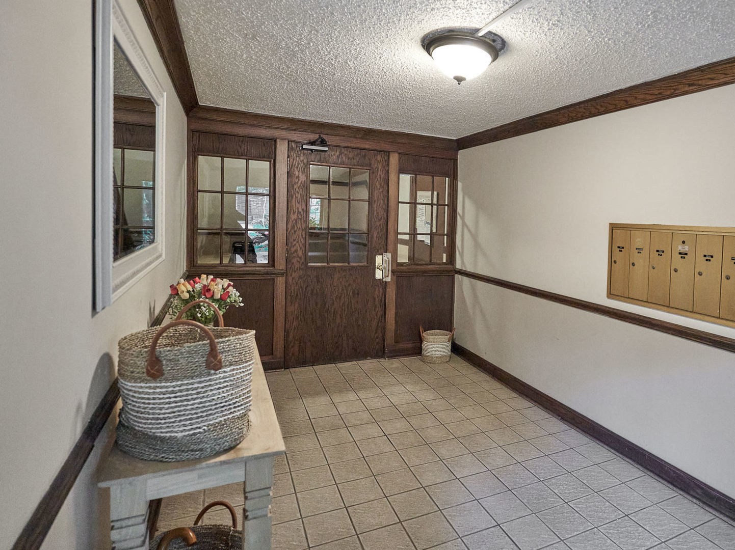 1260 West Columbia Avenue Chicago IL 60626