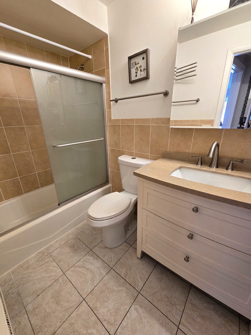 2317 North Neva Avenue Chicago IL 60707