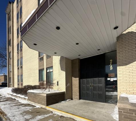 9725 South Karlov Avenue Oak Lawn IL 60453