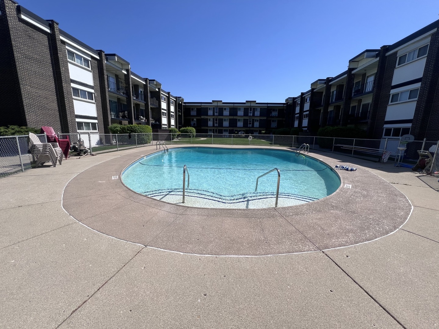 10125 Cherry Parkway Skokie IL 60076