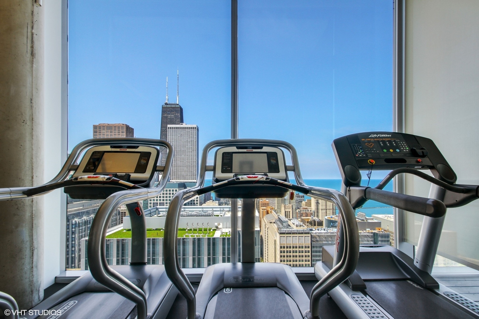 600 North Fairbanks Court Chicago IL 60611