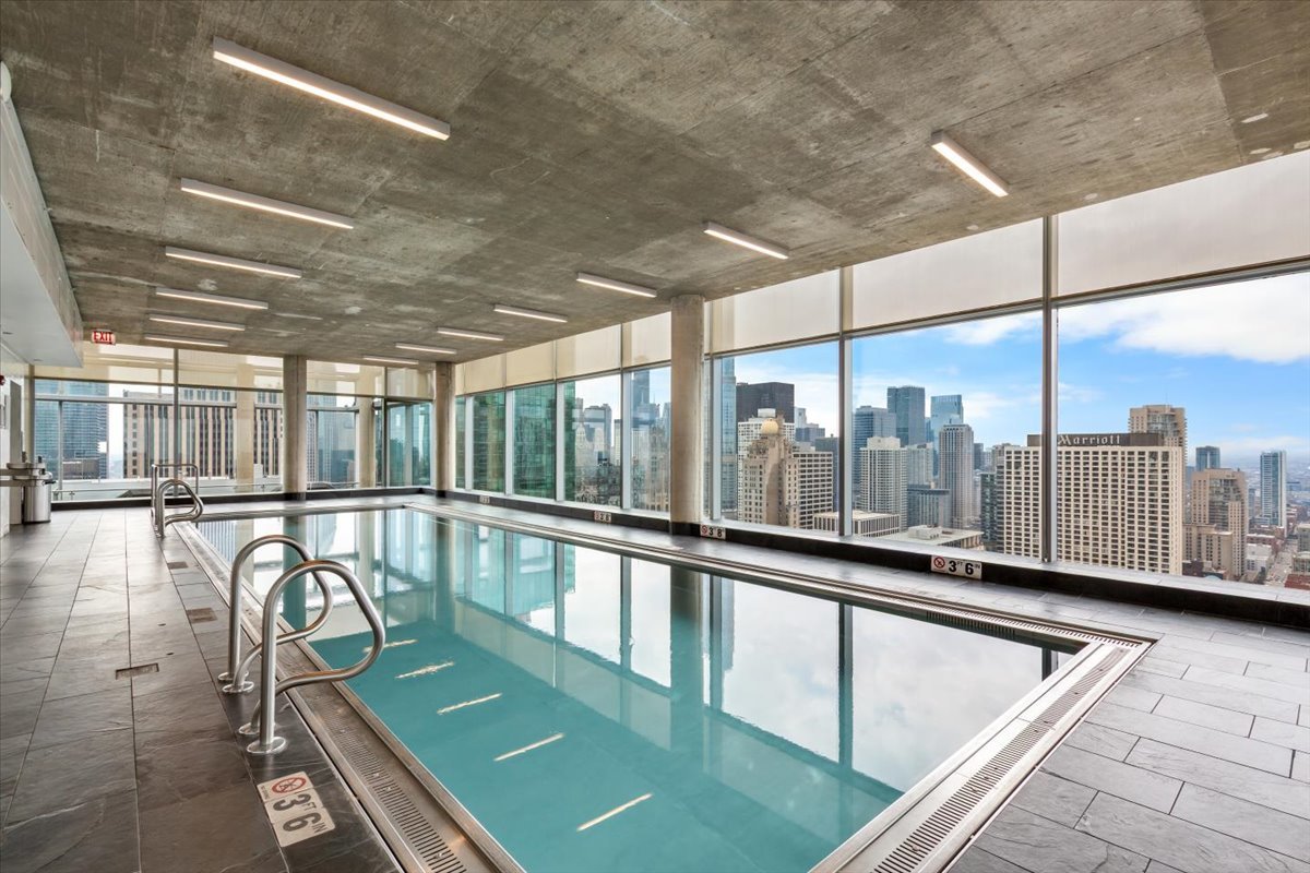 600 North Fairbanks Court Chicago IL 60611