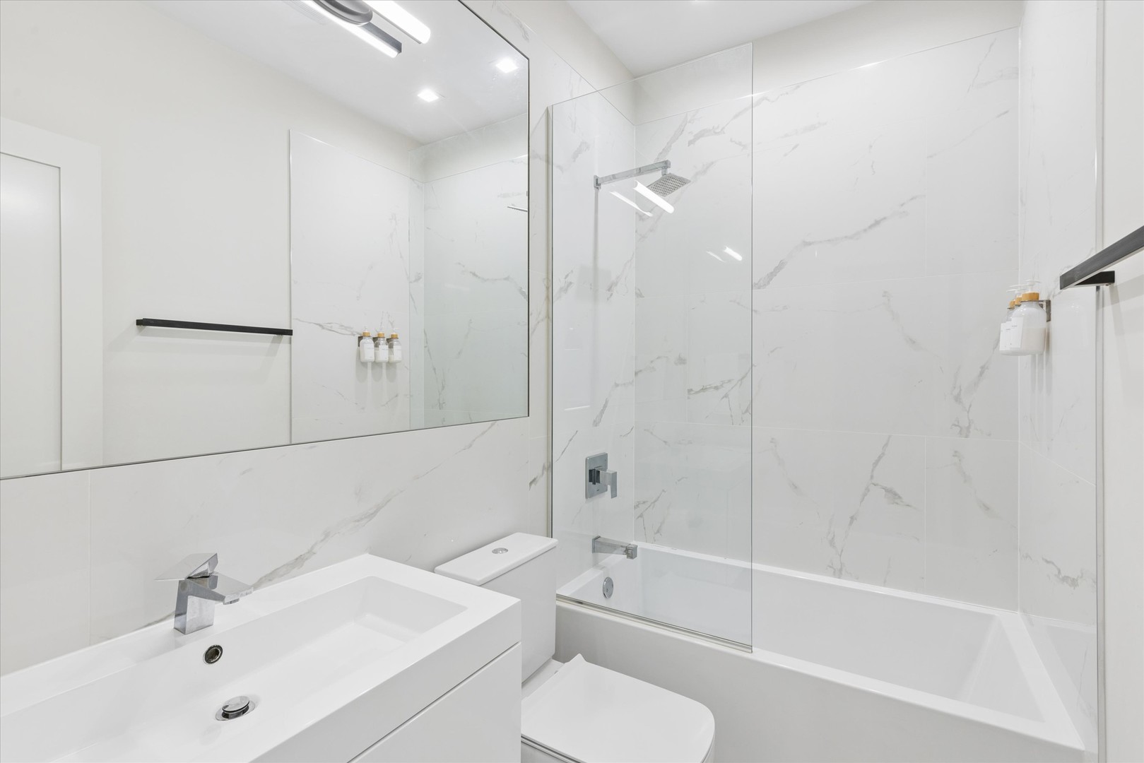 1334 West Walton Street Chicago IL 60642
