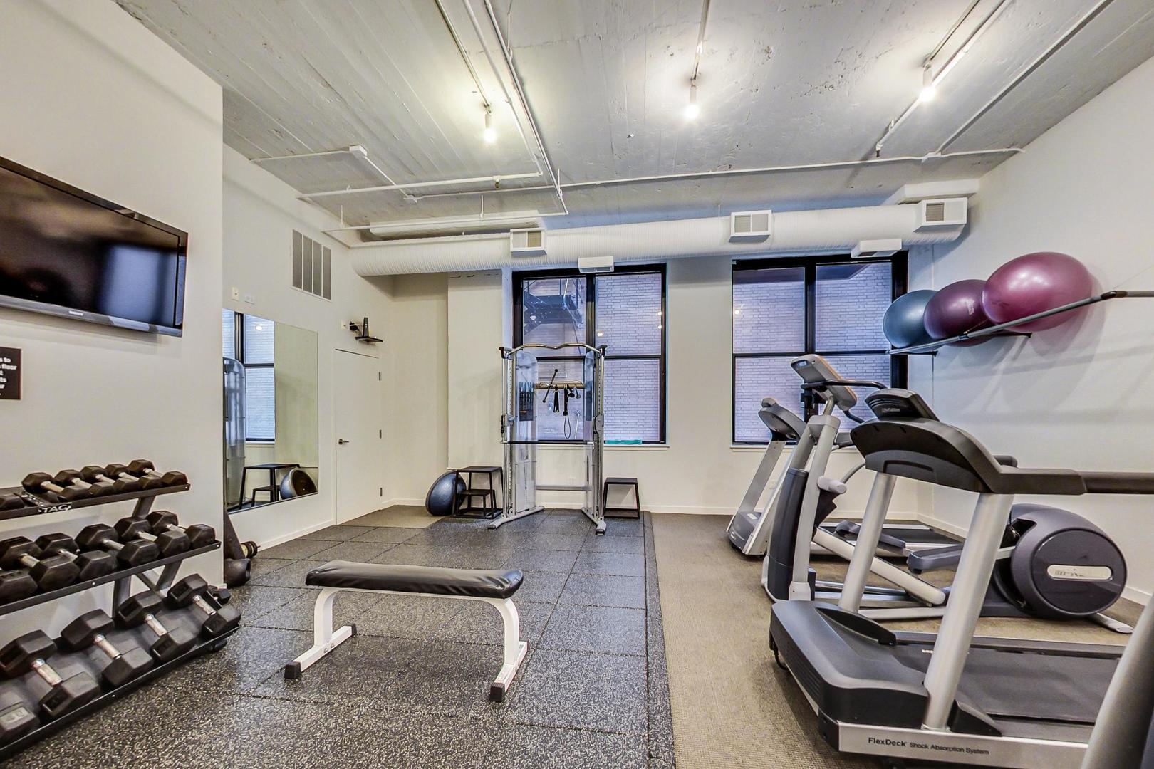 547 South Clark Street Chicago IL 60605