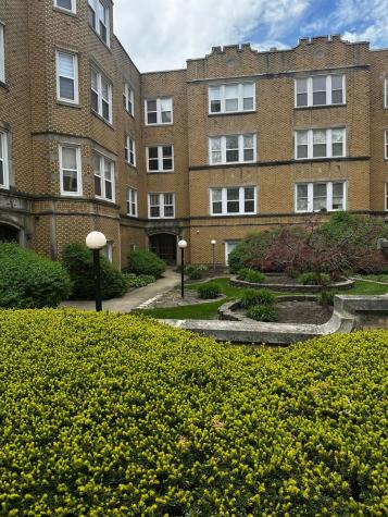 6316 North Richmond Street Chicago IL 60659