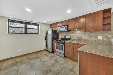 1005 North Campbell Avenue Chicago IL 60622