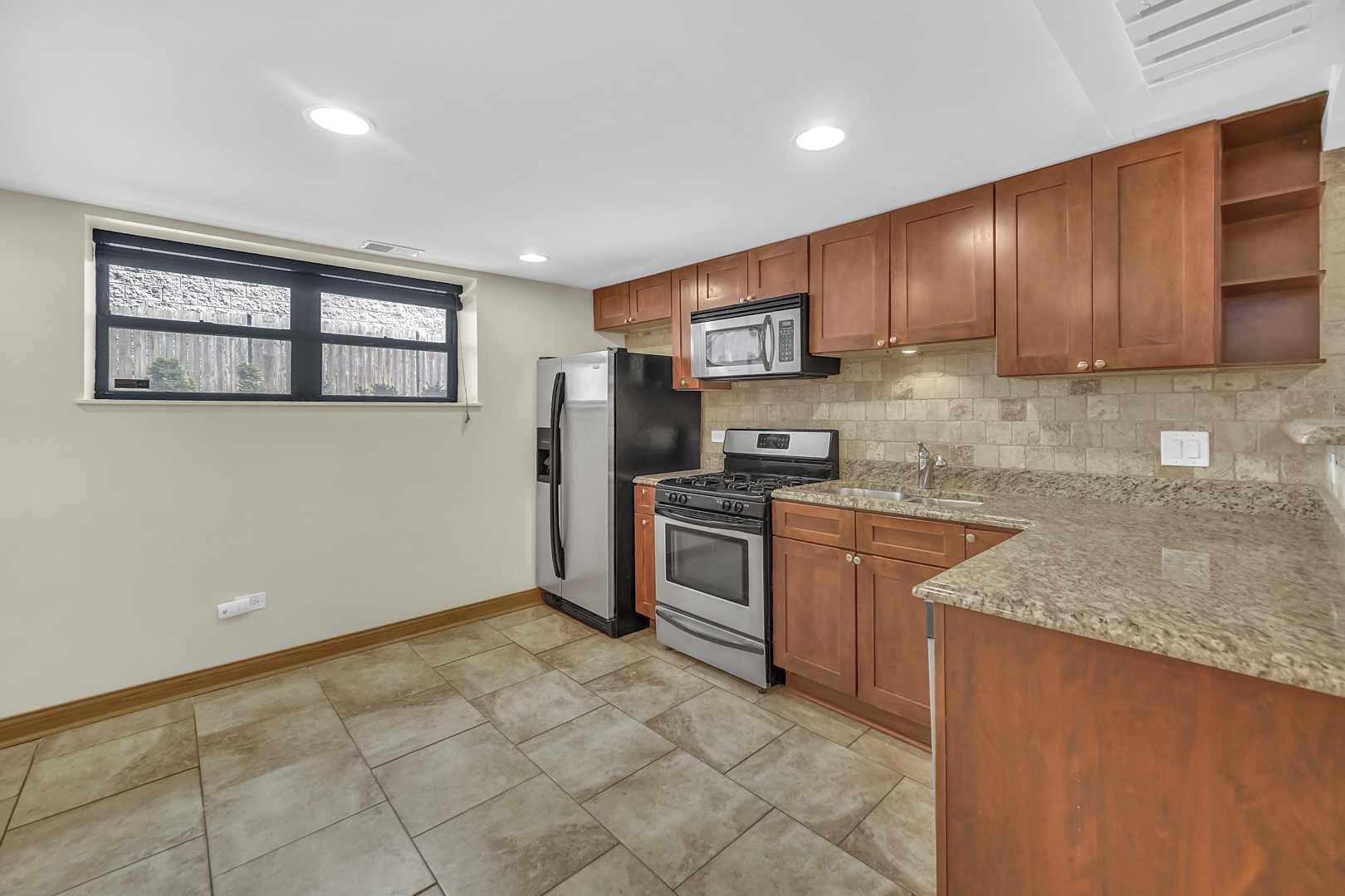 1005 North Campbell Avenue Chicago IL 60622