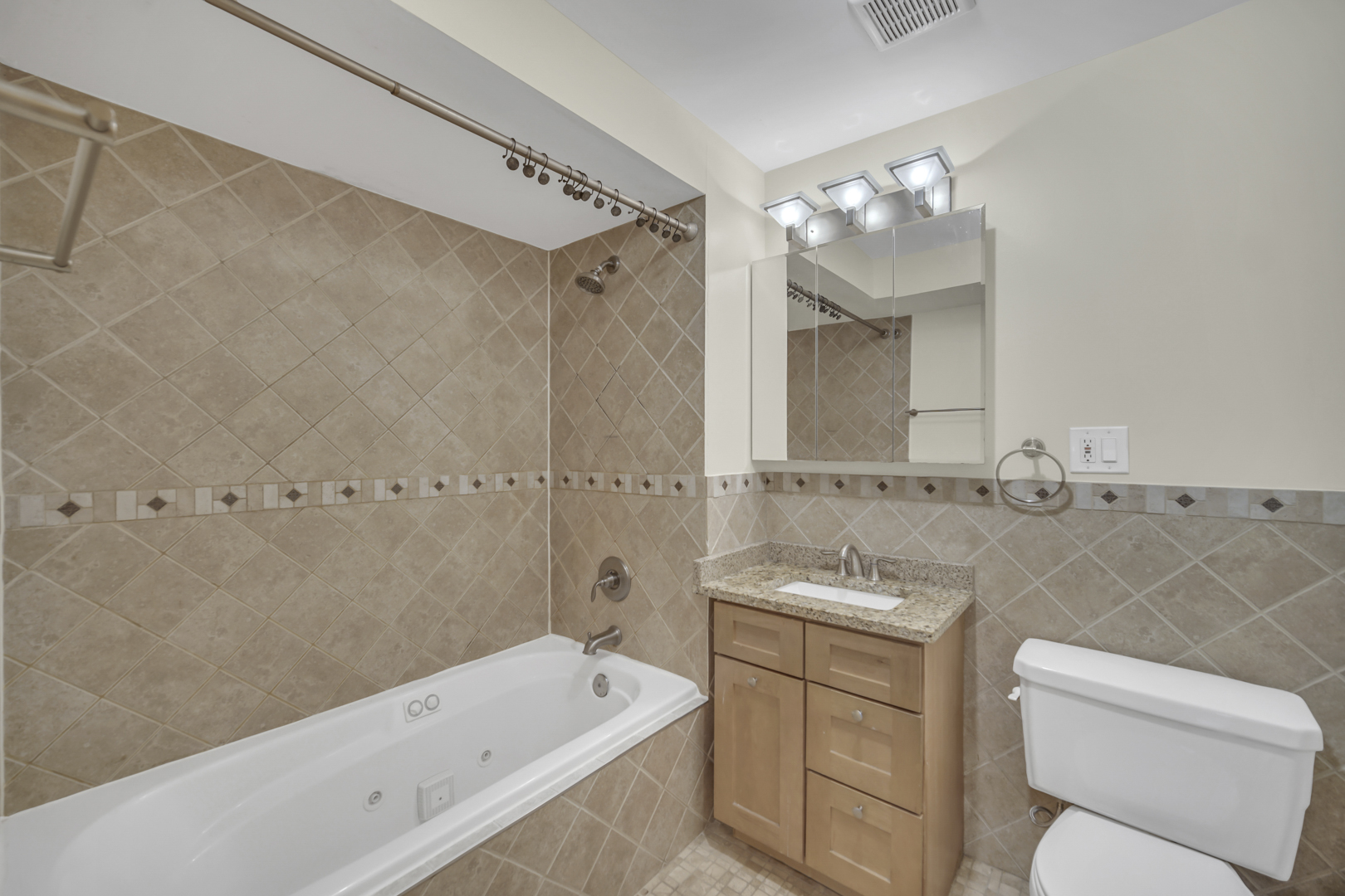 1005 North Campbell Avenue Chicago IL 60622