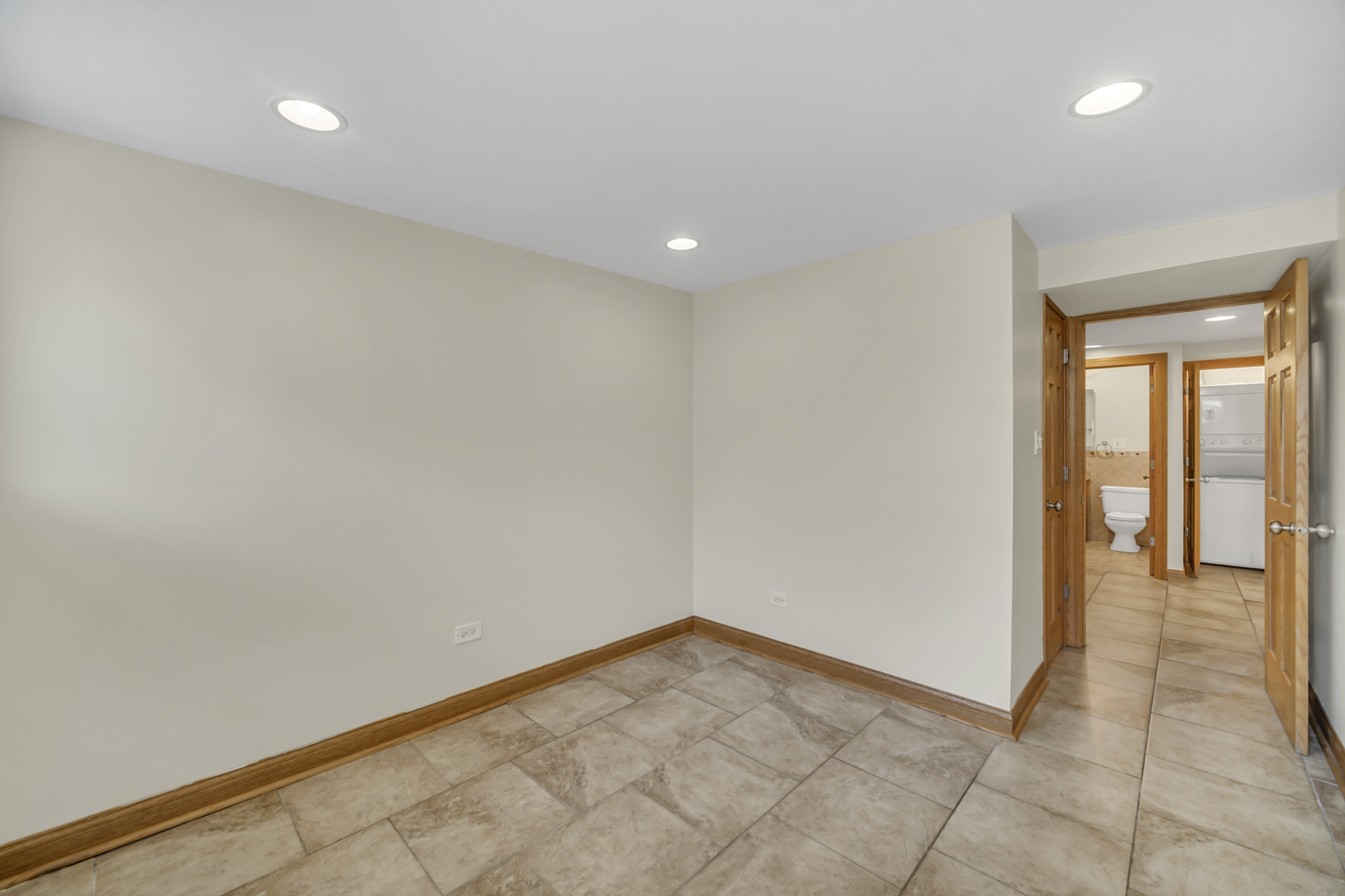 1005 North Campbell Avenue Chicago IL 60622