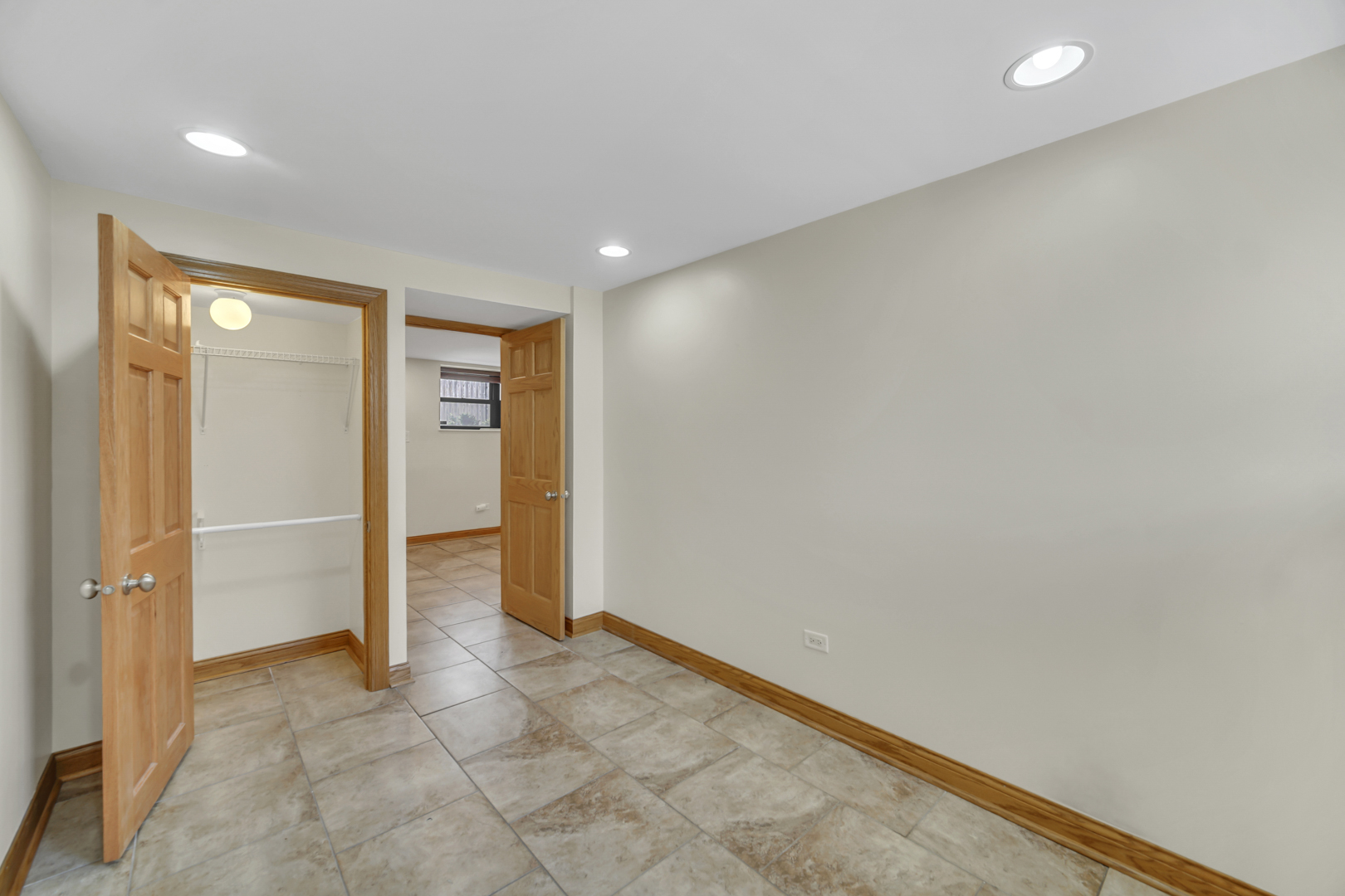1005 North Campbell Avenue Chicago IL 60622