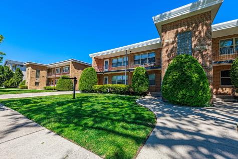 1235 Homestead Road La Grange Park IL 60526