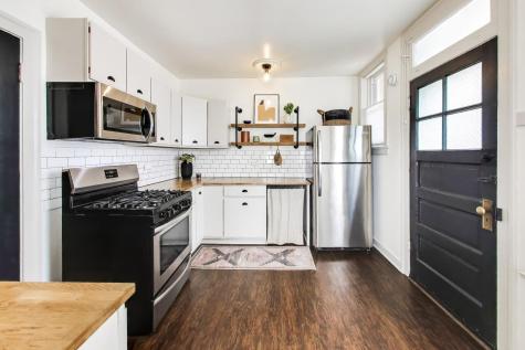 2345 West Glenlake Avenue Chicago IL 60659