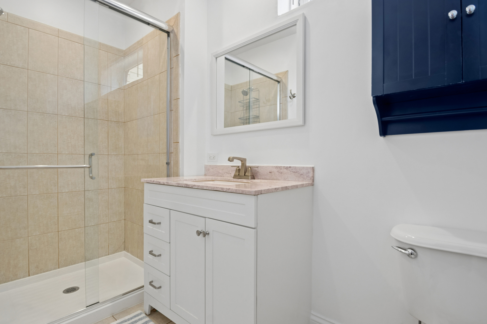 1350 West Byron Street Chicago IL 60613
