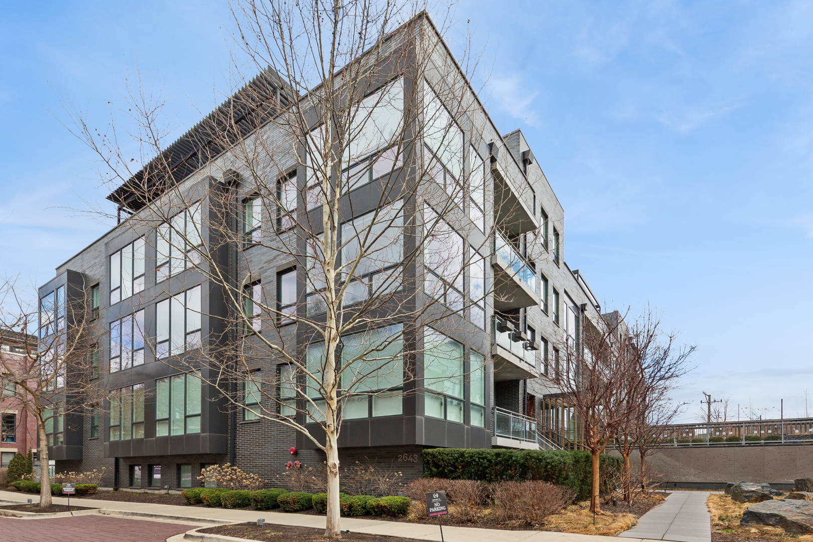 2643 North Hermitage Avenue Chicago IL 60614
