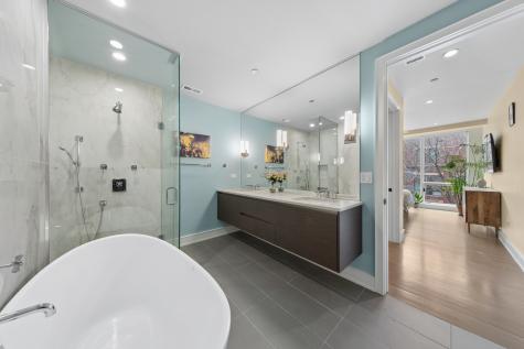 2643 North Hermitage Avenue Chicago IL 60614