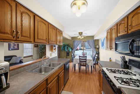 16054 85TH Place Tinley Park IL 60487