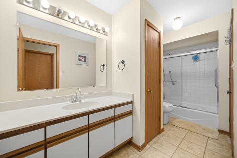 16054 85TH Place Tinley Park IL 60487