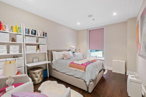 159 East Walton Place Chicago IL 60611
