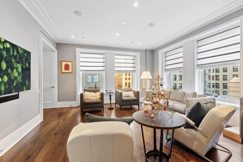 159 East Walton Place Chicago IL 60611