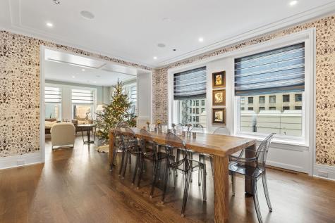 159 East Walton Place Chicago IL 60611