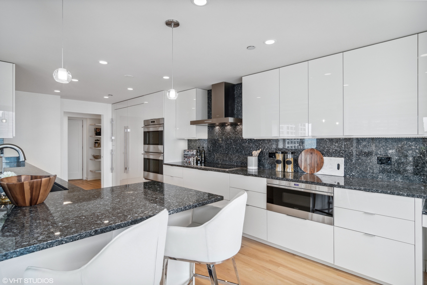 161 East Chicago Avenue Chicago IL 60611