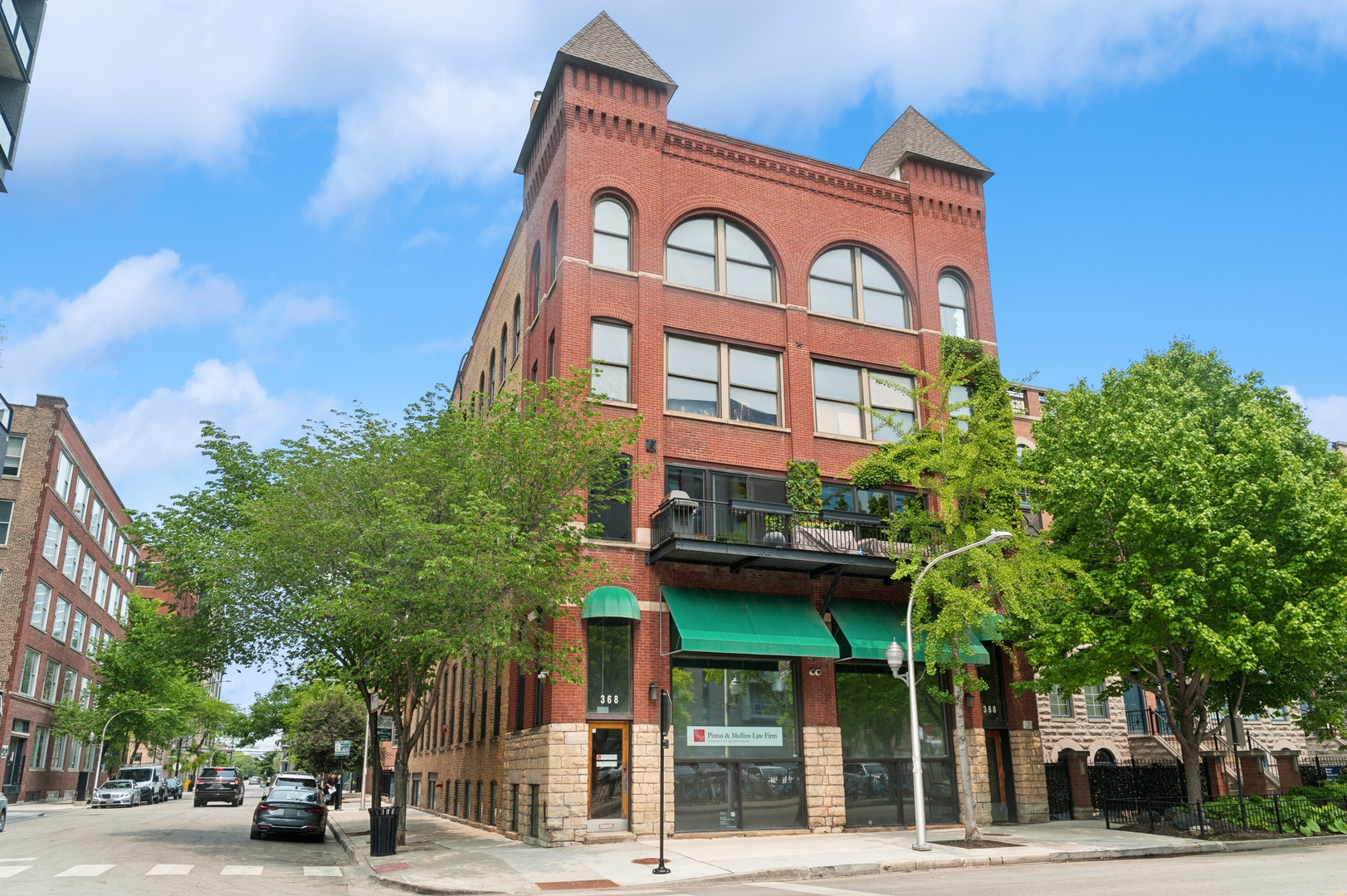 368 West Huron Street Chicago IL 60654