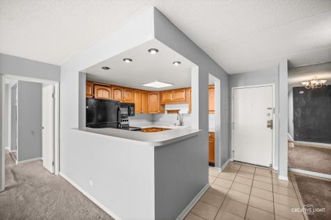 2015 South Finley Road Lombard IL 60148