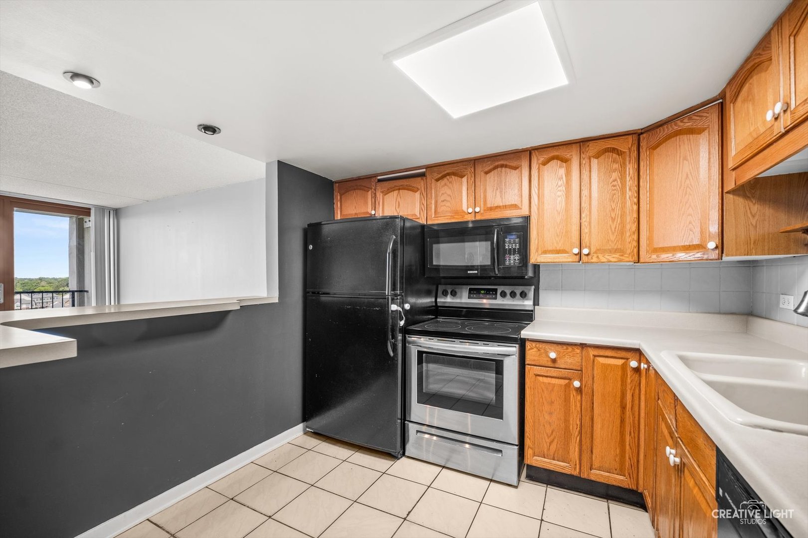 2015 South Finley Road Lombard IL 60148