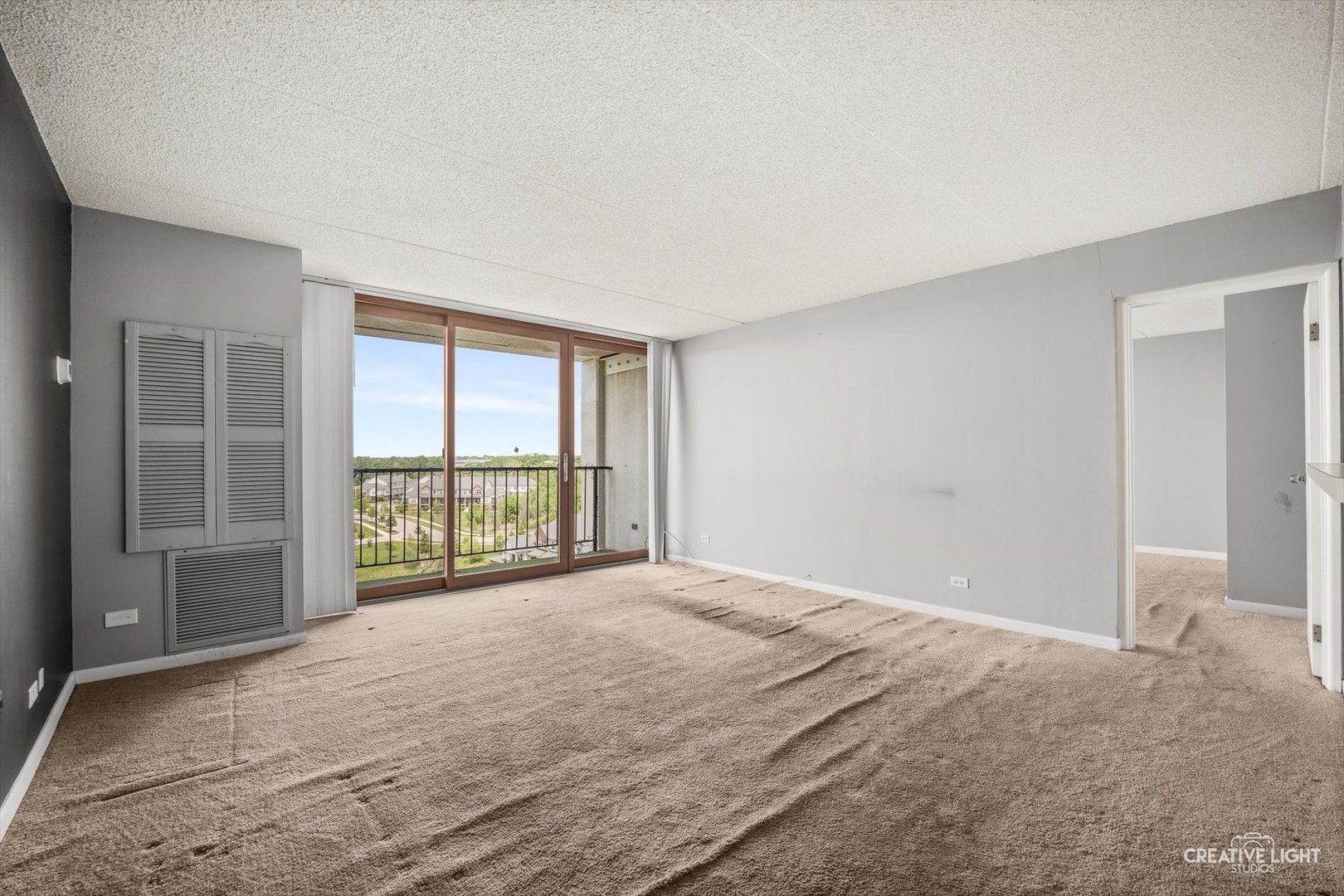 2015 South Finley Road Lombard IL 60148