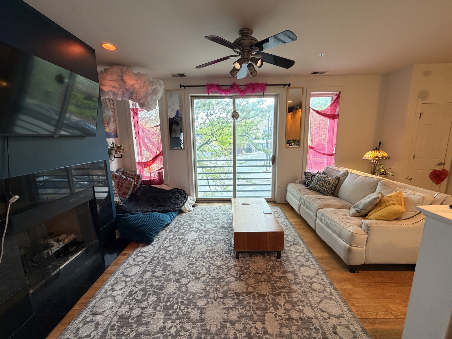 842 North Racine Avenue Chicago IL 60642