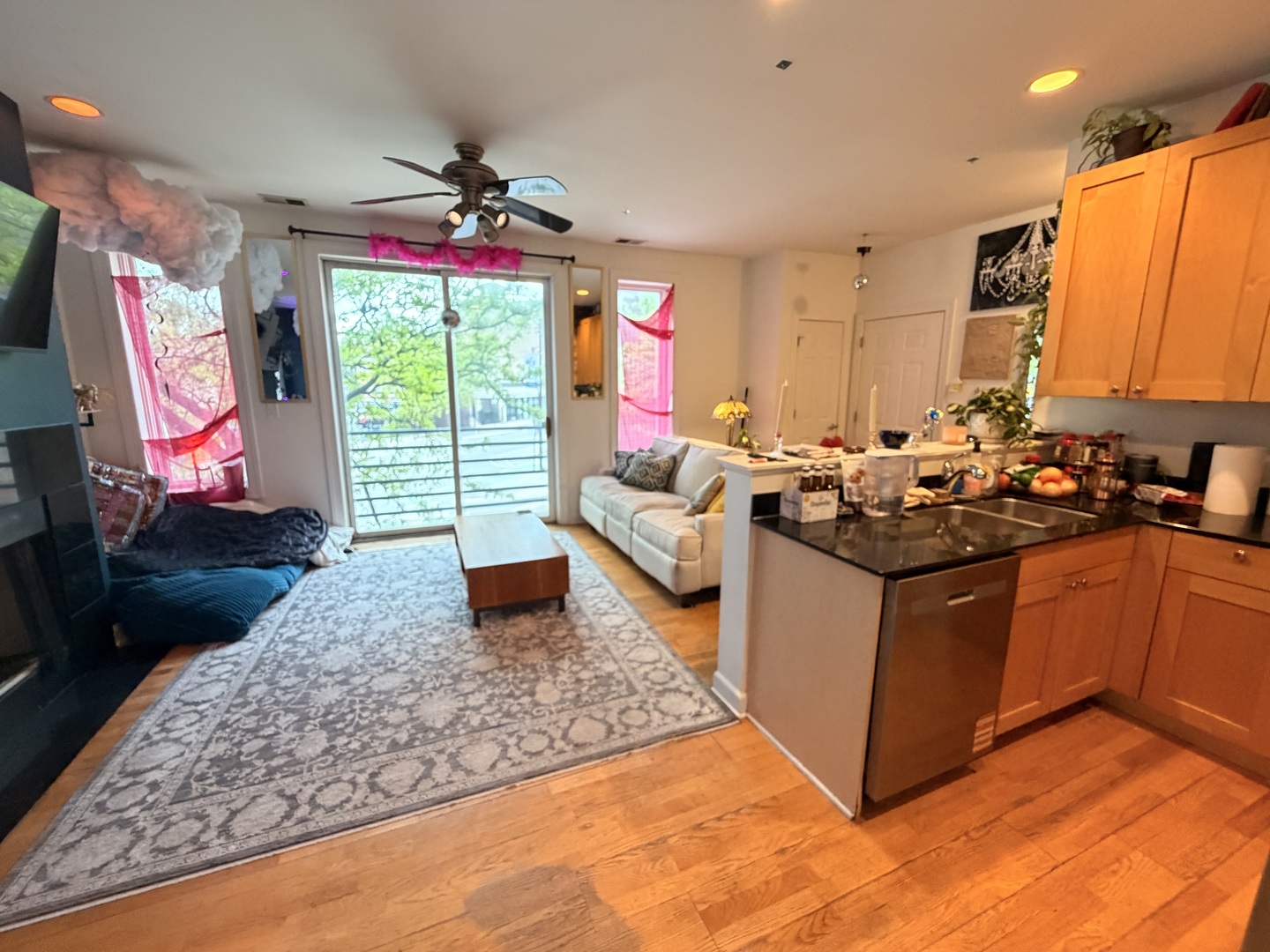 842 North Racine Avenue Chicago IL 60642