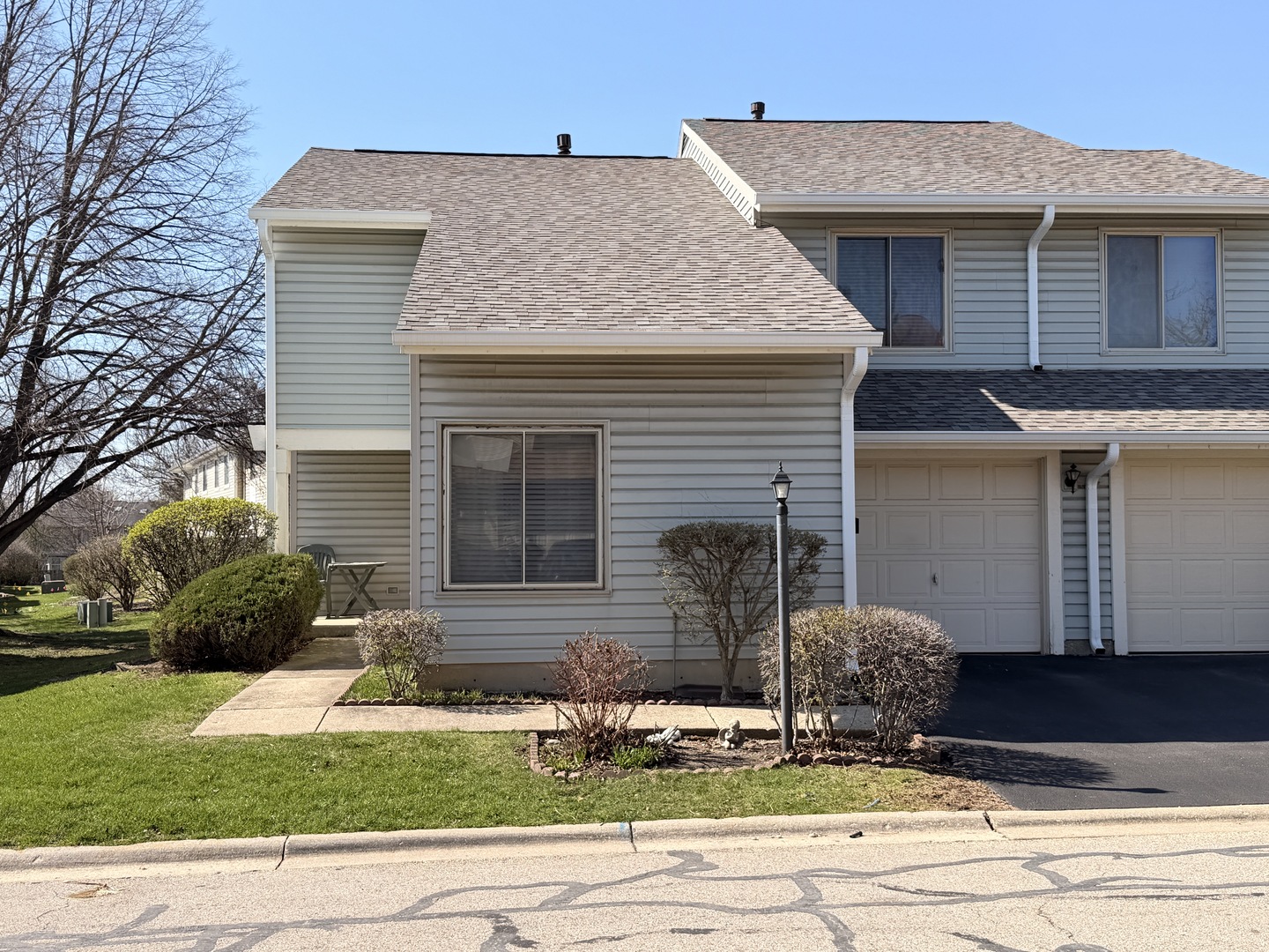 772 Colorado Court Carol Stream IL 60188