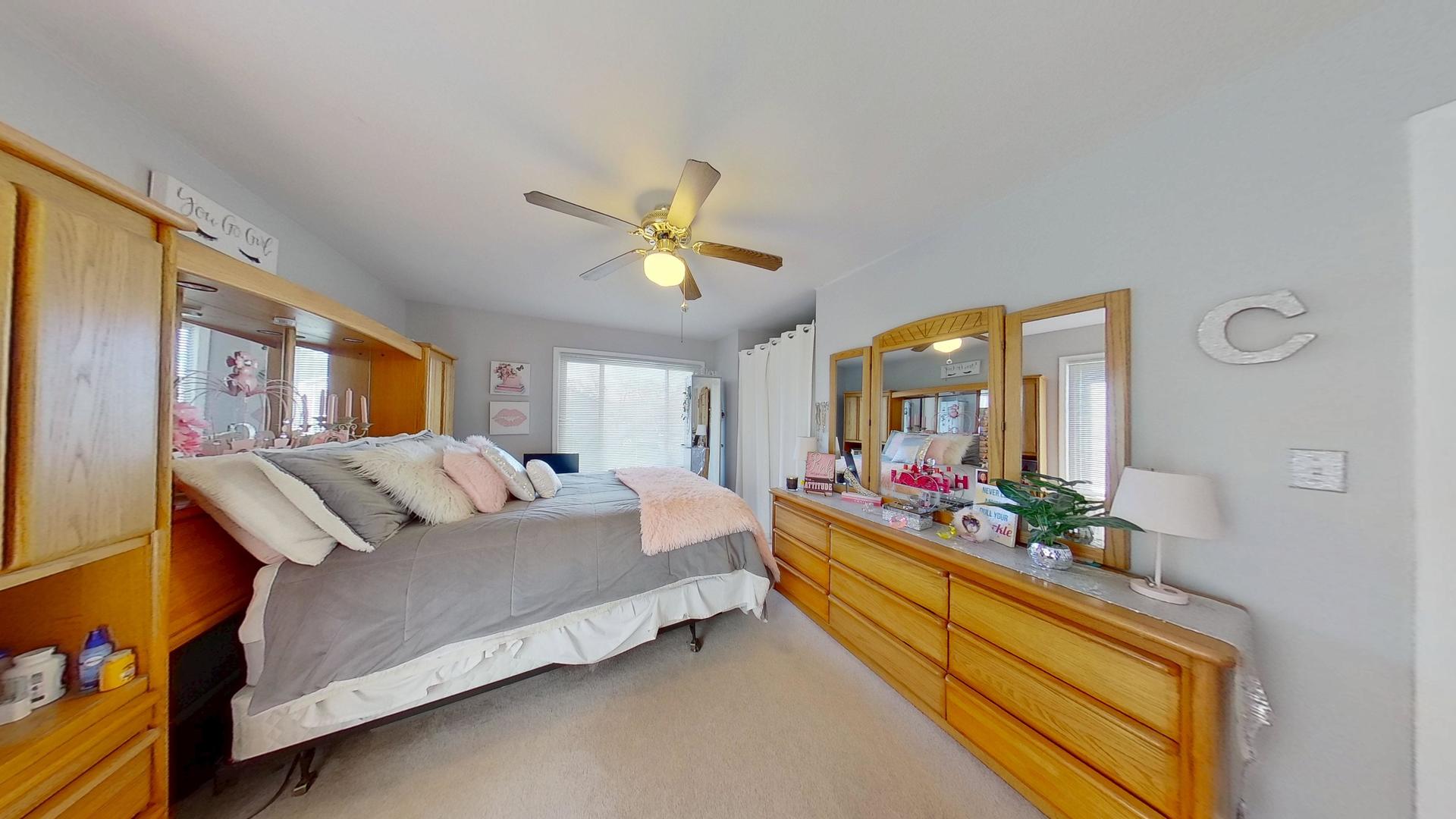 772 Colorado Court Carol Stream IL 60188