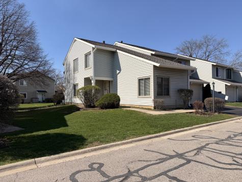 772 Colorado Court Carol Stream IL 60188