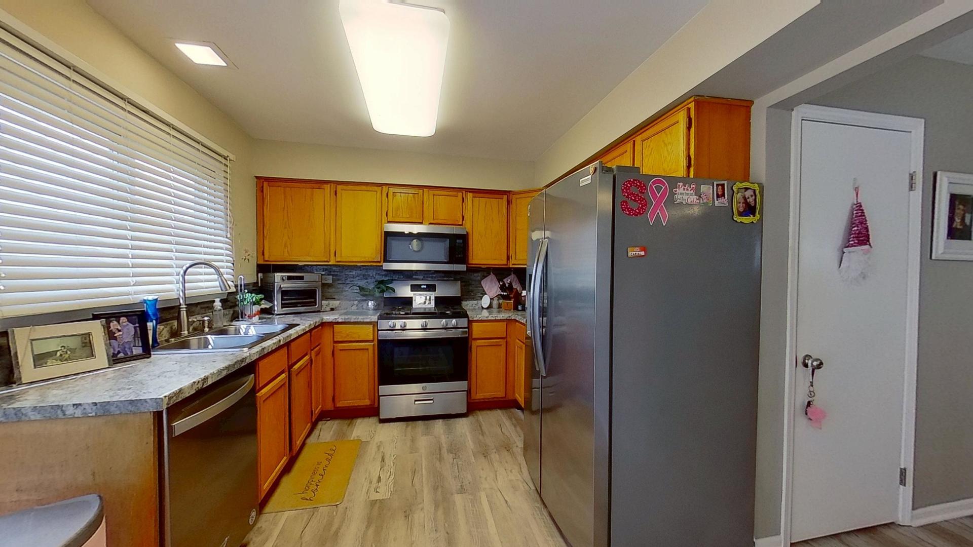 772 Colorado Court Carol Stream IL 60188