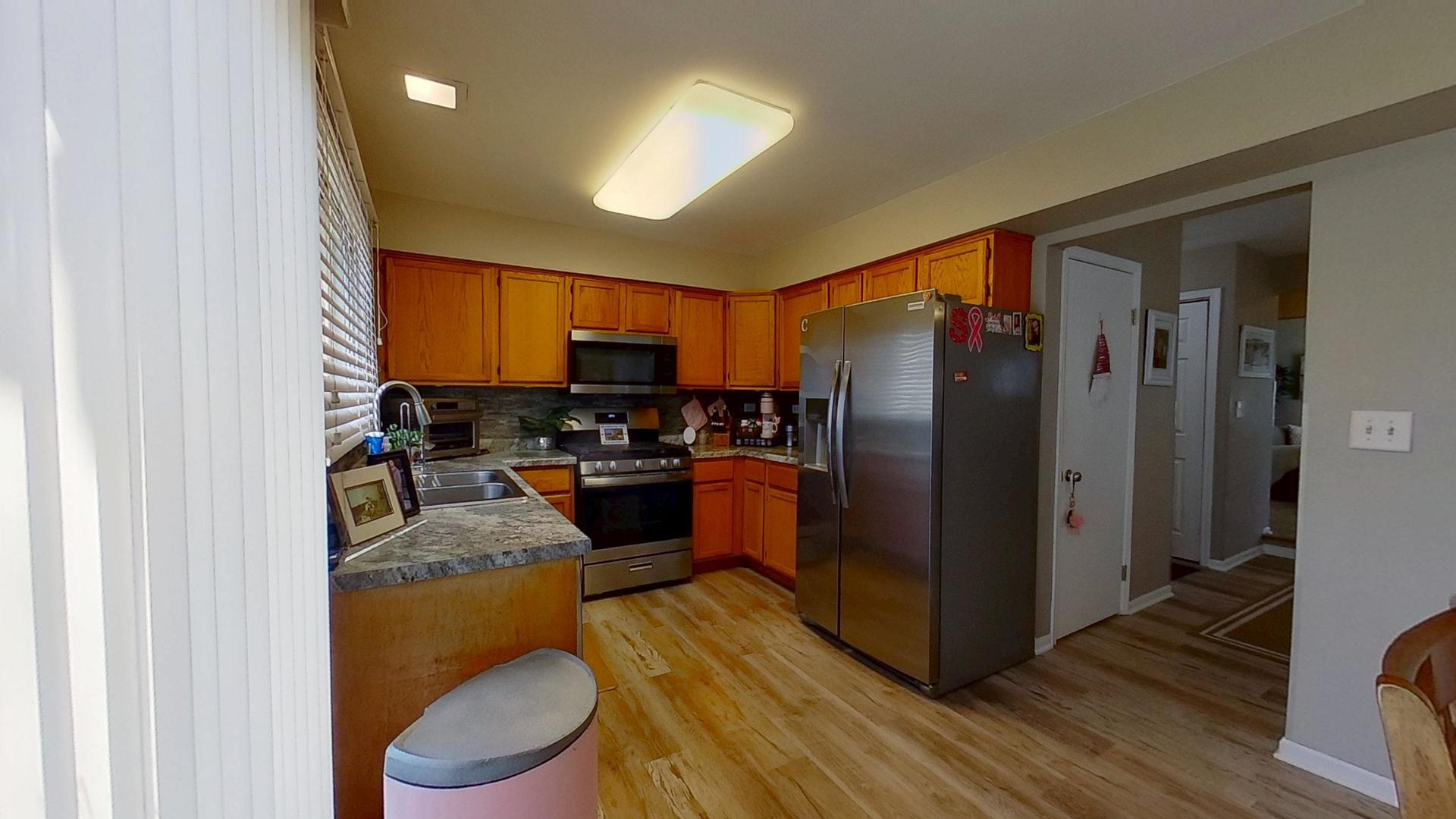 772 Colorado Court Carol Stream IL 60188