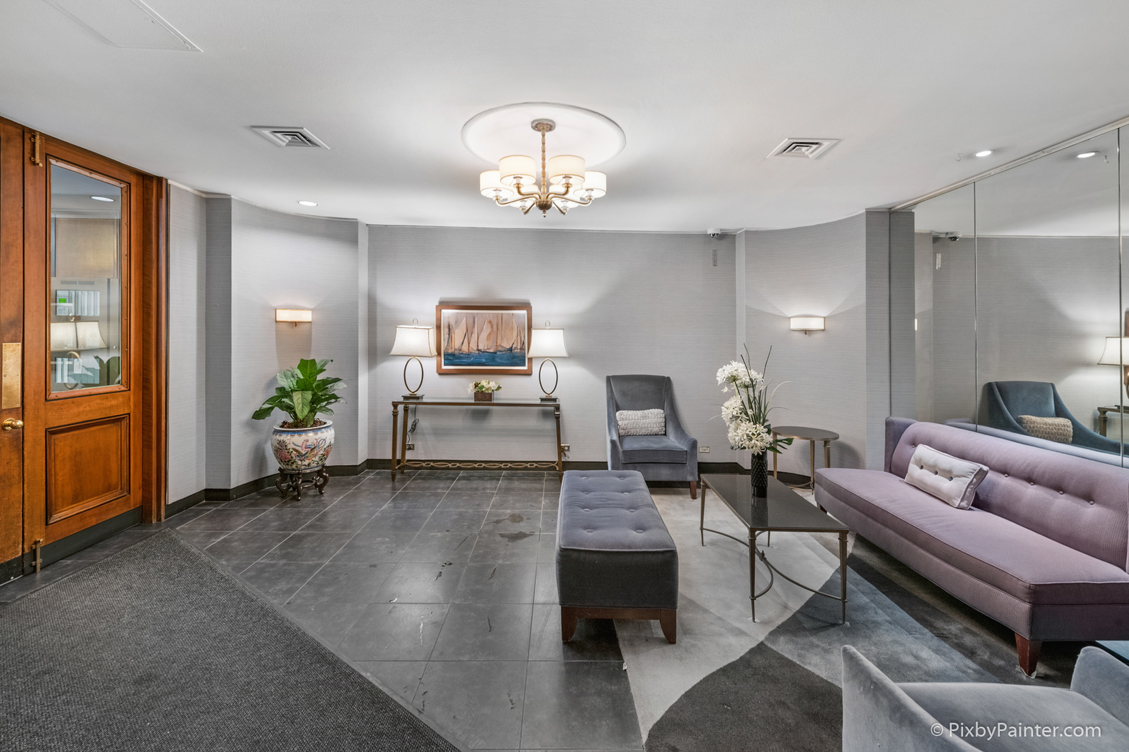 720 West Gordon Terrace Chicago IL 60613