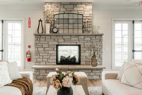 64 Kloe Lane Sycamore IL 60178
