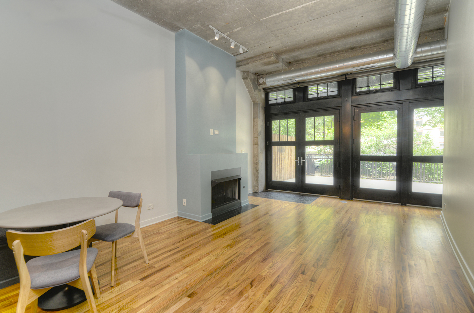 1111 West 14th Place Chicago IL 60608