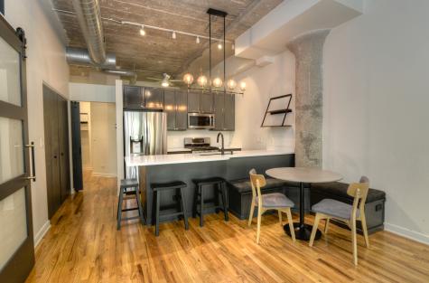 1111 West 14th Place Chicago IL 60608