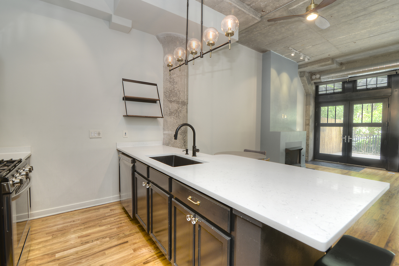 1111 West 14th Place Chicago IL 60608