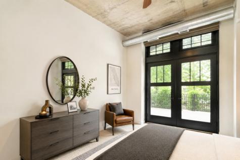 1111 West 14th Place Chicago IL 60608