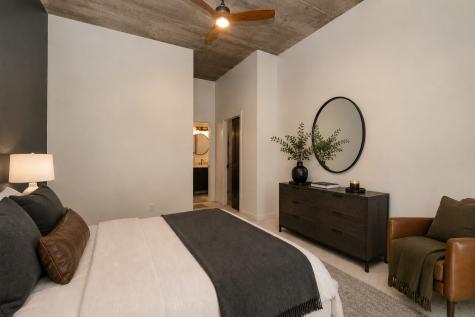 1111 West 14th Place Chicago IL 60608