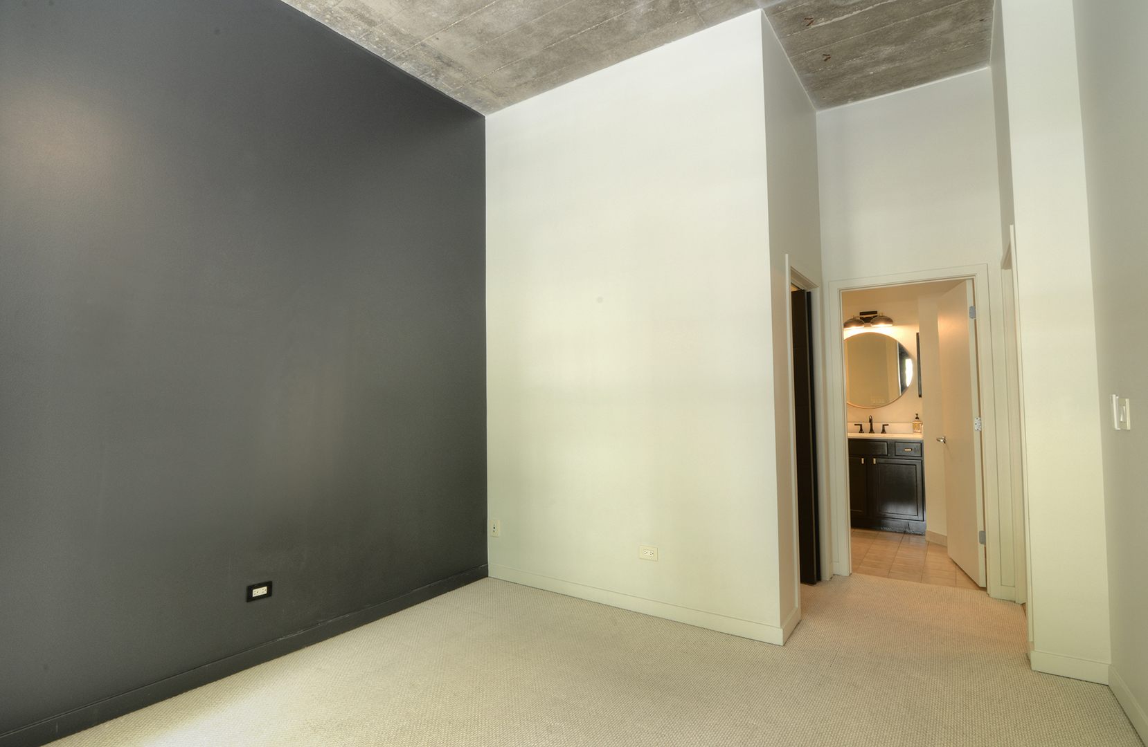 1111 West 14th Place Chicago IL 60608