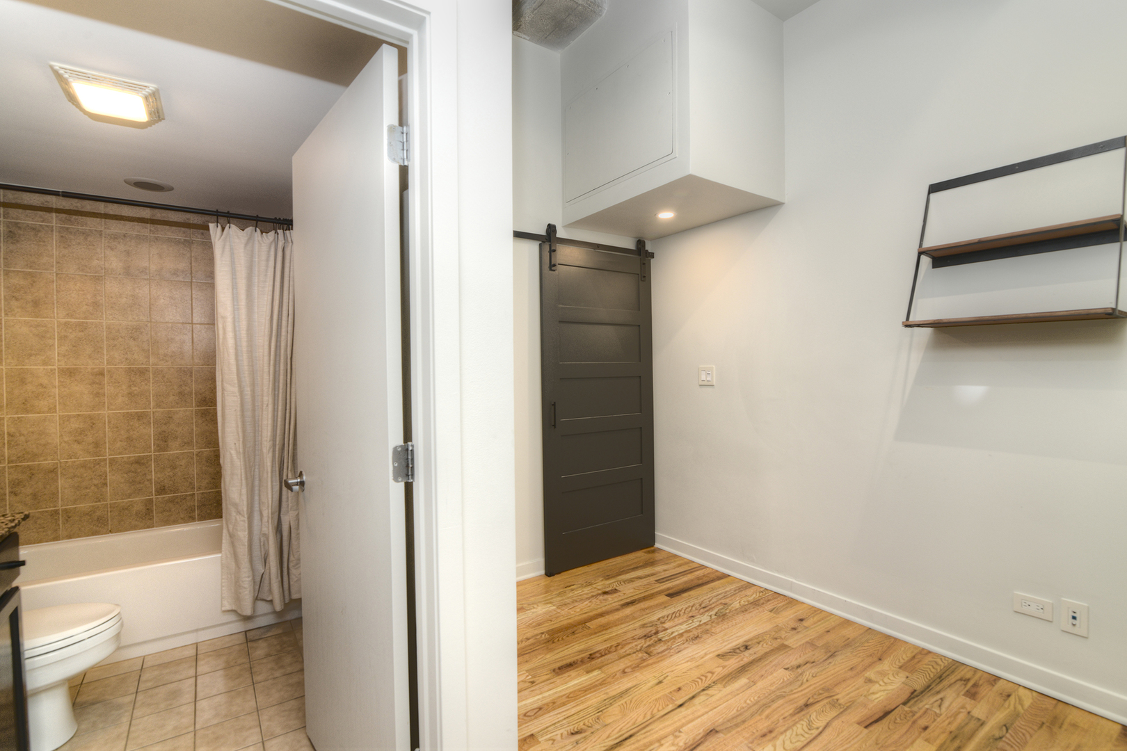 1111 West 14th Place Chicago IL 60608