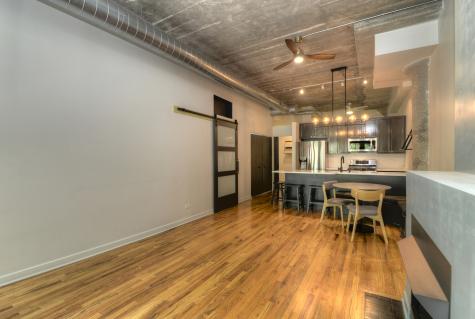 1111 West 14th Place Chicago IL 60608