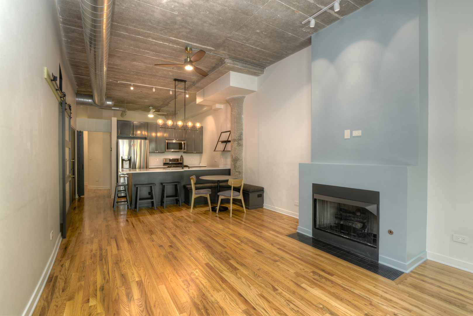 1111 West 14th Place Chicago IL 60608