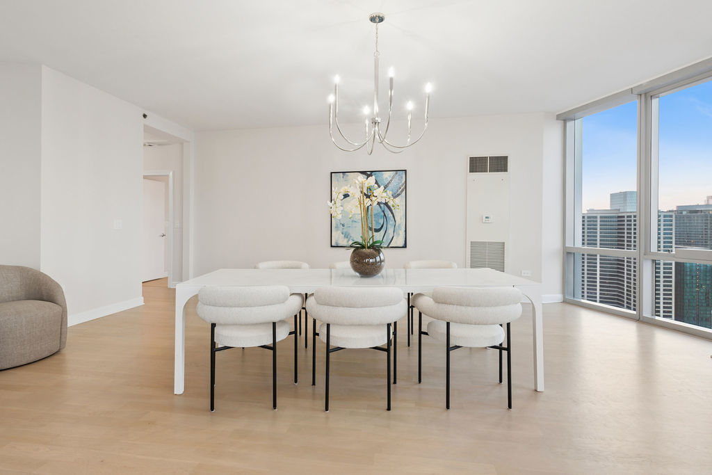 1211 South Prairie Avenue Chicago IL 60605